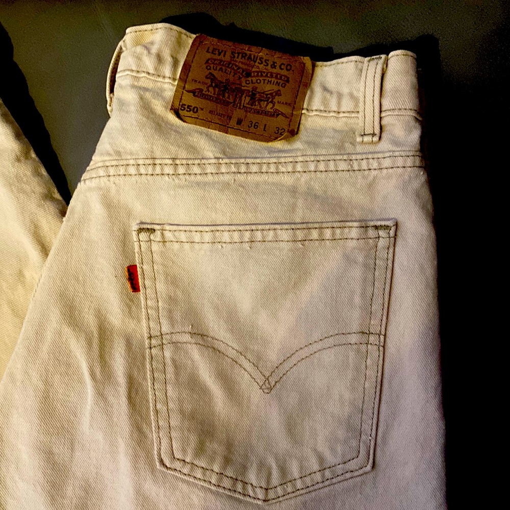 👖💙 Levi’s 550 Relaxed Fit Men’s Jeans 👖💙